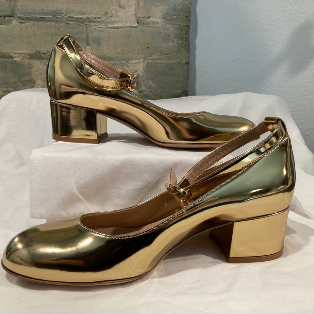 Gianvito Rossi - Gold Calfskin ‘Ribbon’ Pumps